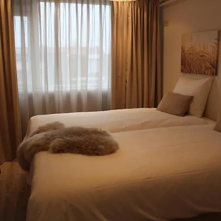 Huisje Aan Zee Apartment